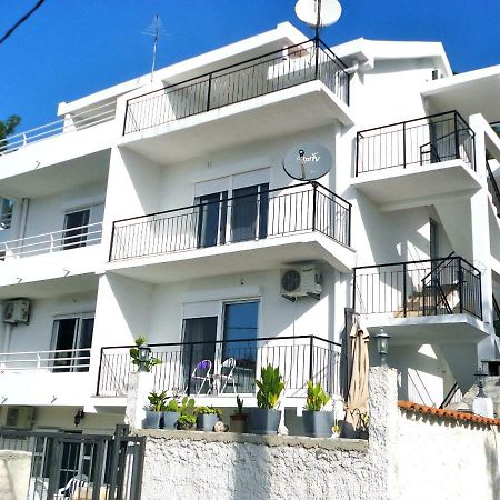 באר Apartments Ljiljana מראה חיצוני תמונה
