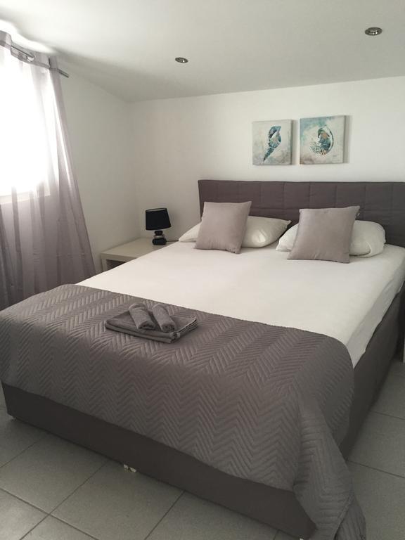באר Apartments Ljiljana מראה חיצוני תמונה