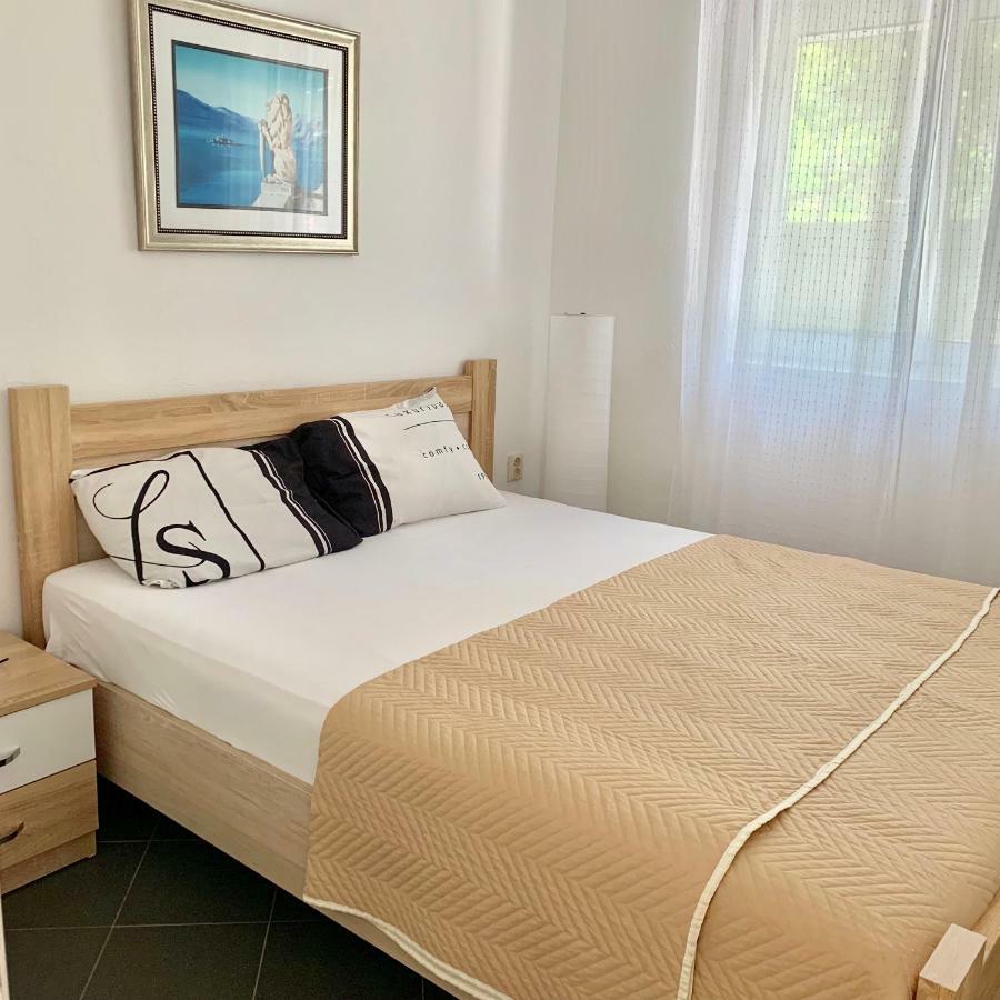 באר Apartments Ljiljana מראה חיצוני תמונה