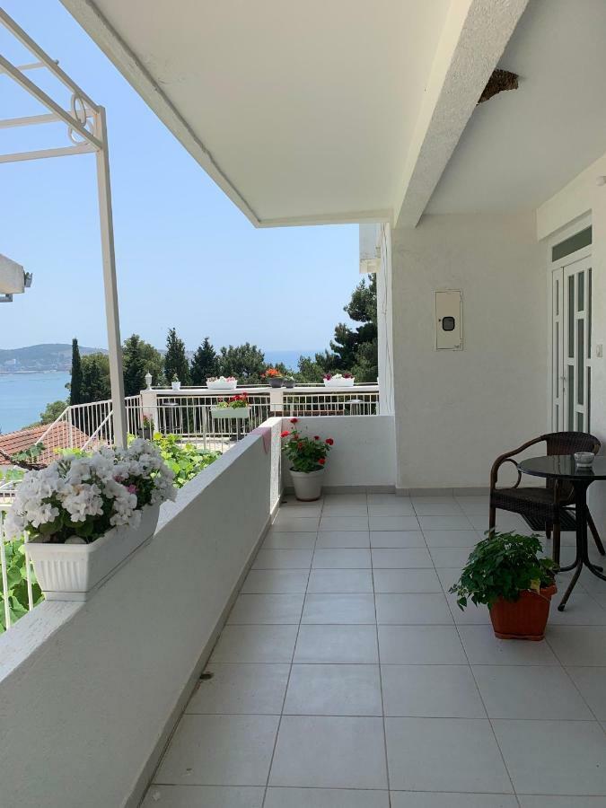 באר Apartments Ljiljana מראה חיצוני תמונה
